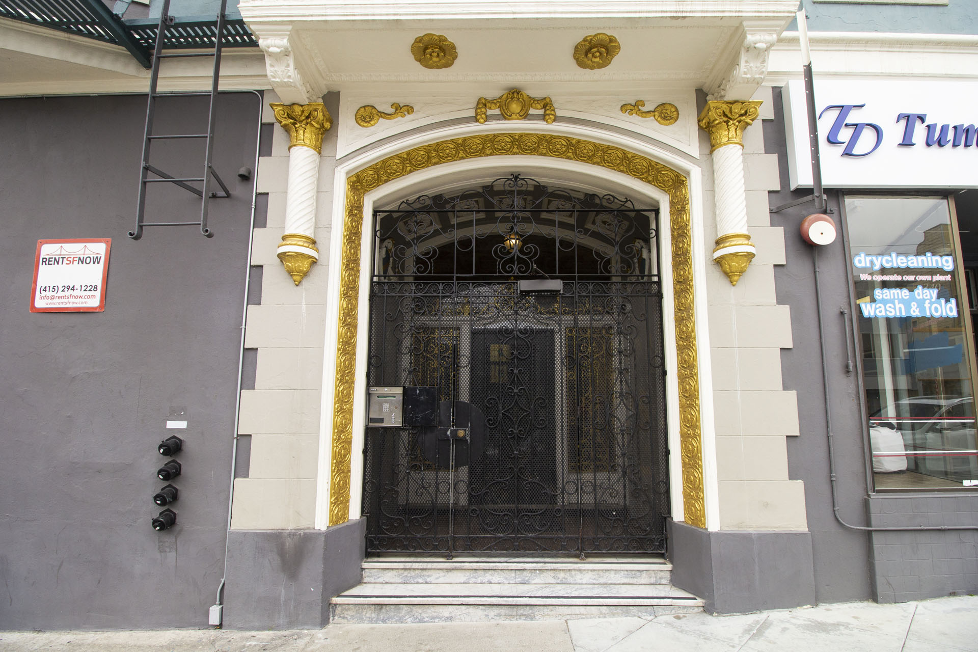 350 Judah Building Photo 2