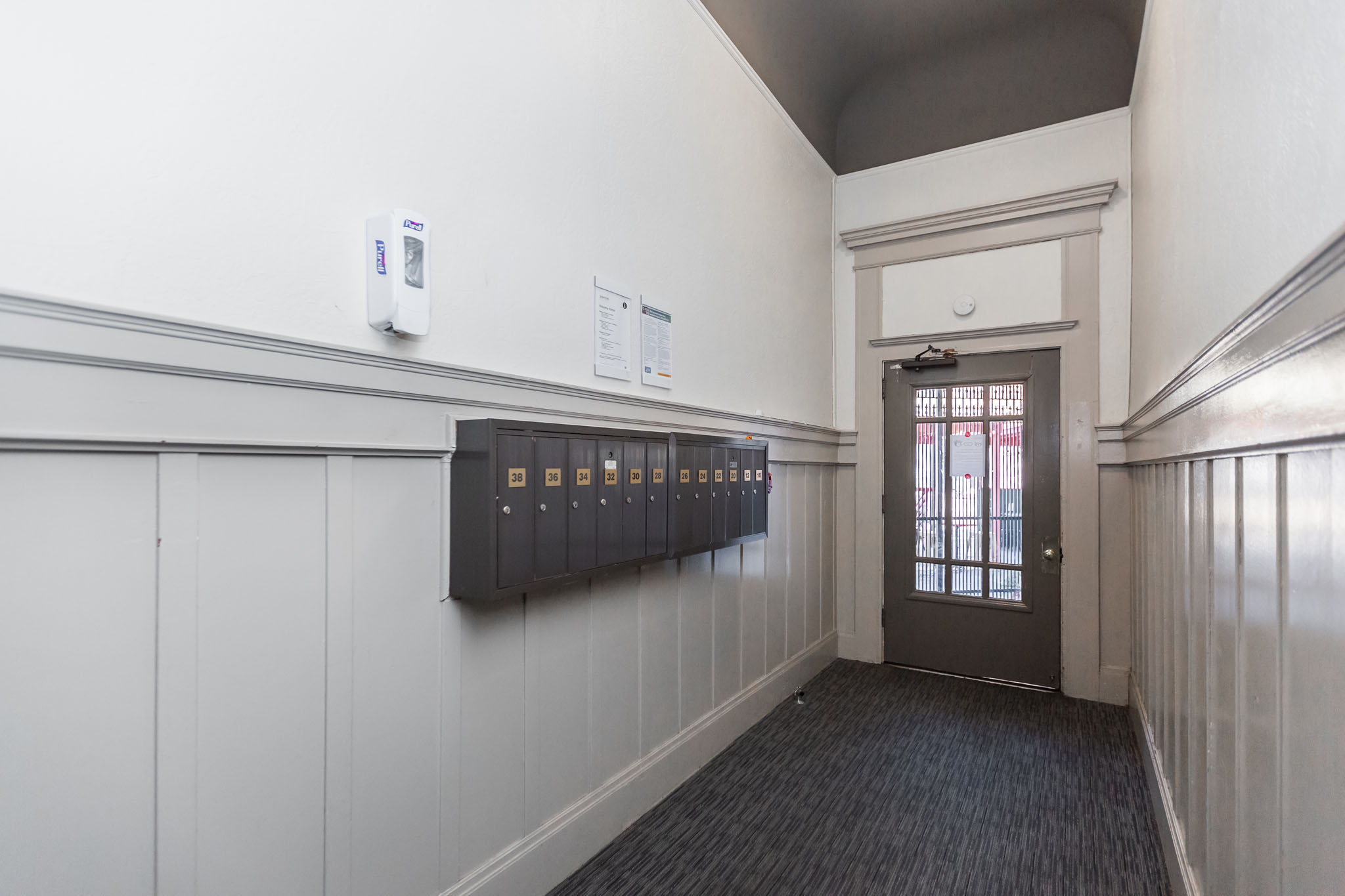 2339 Market Building Photo 4