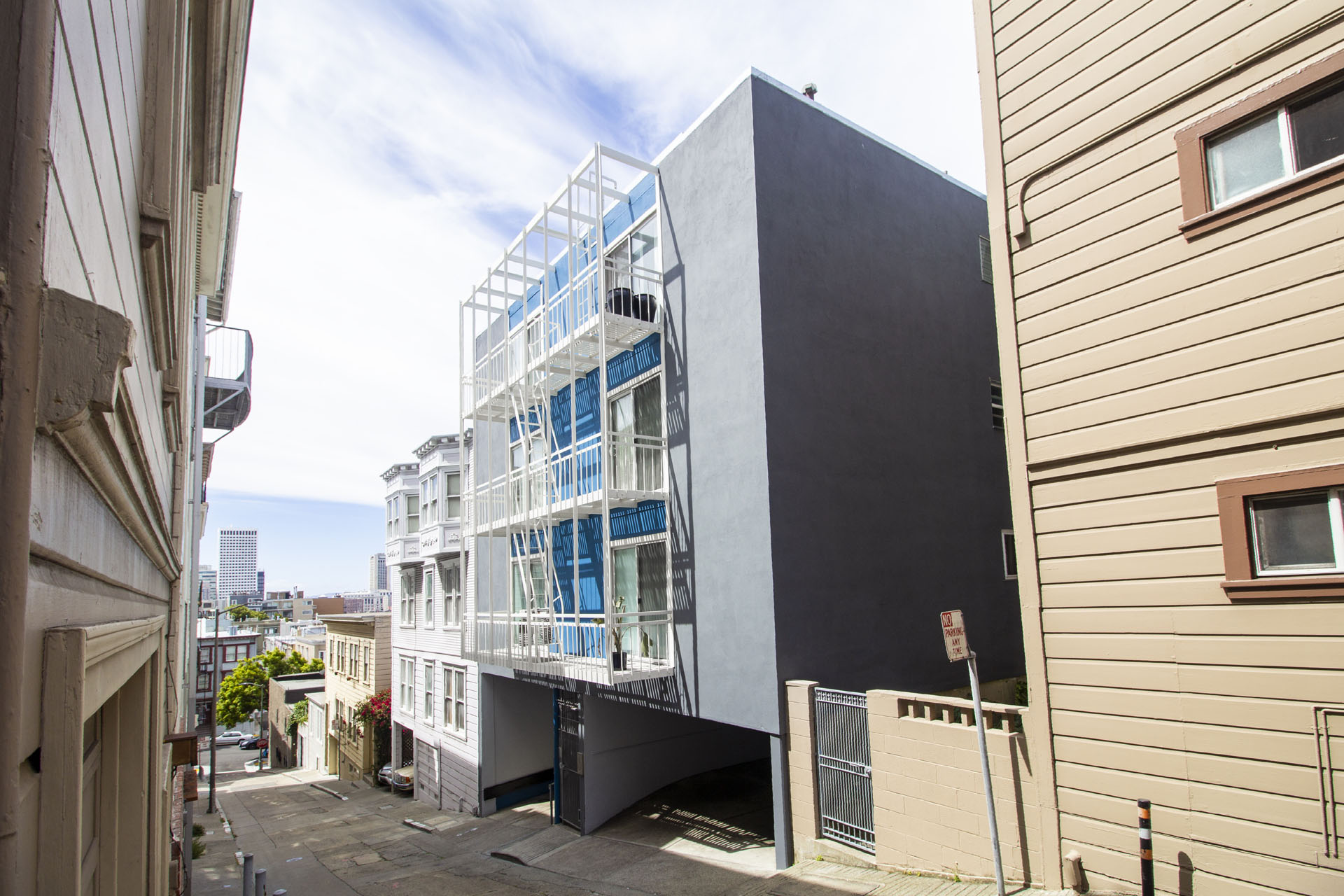 55 Genoa Building Photo 2