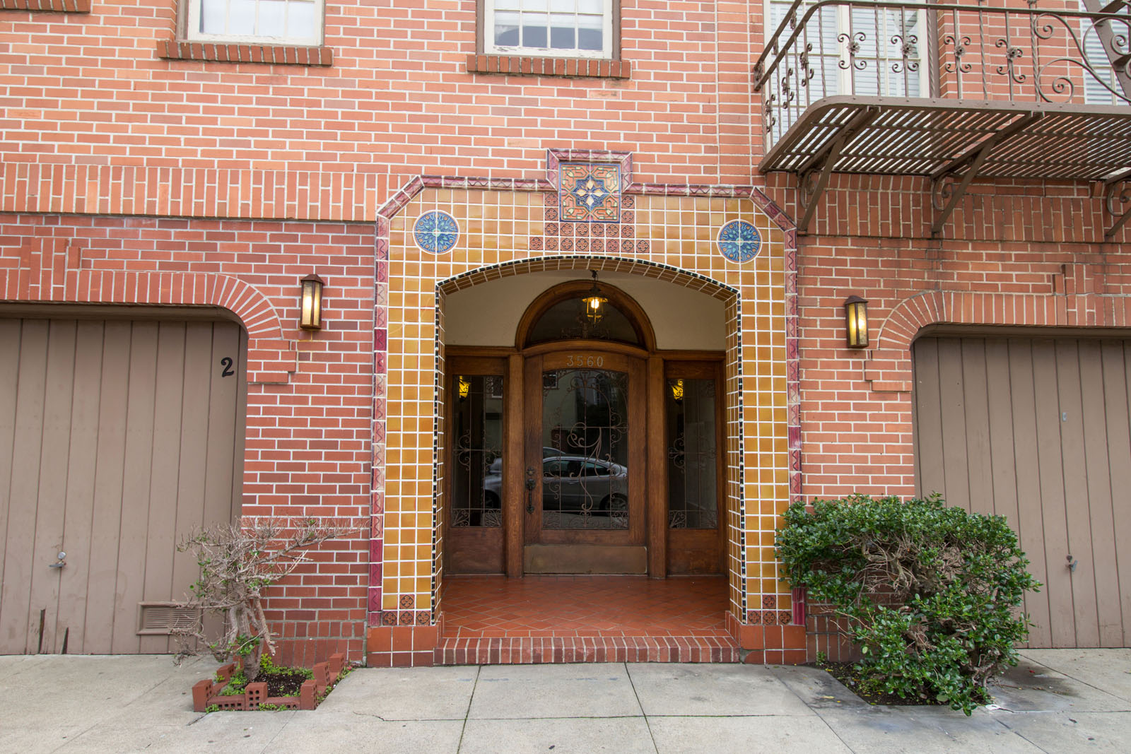 3560 Divisadero Building Photo 3