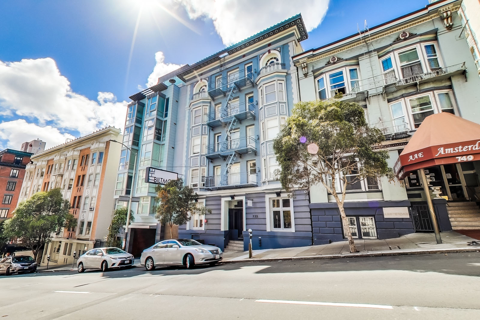 735 Taylor Building Photo 1