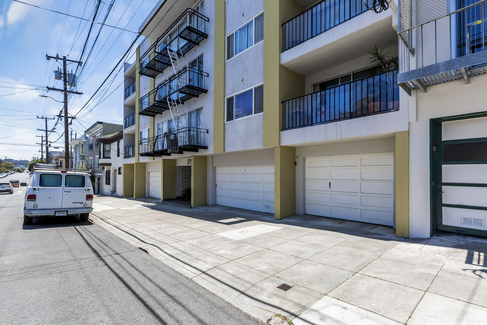 175 21st Avenue Building Photo 5