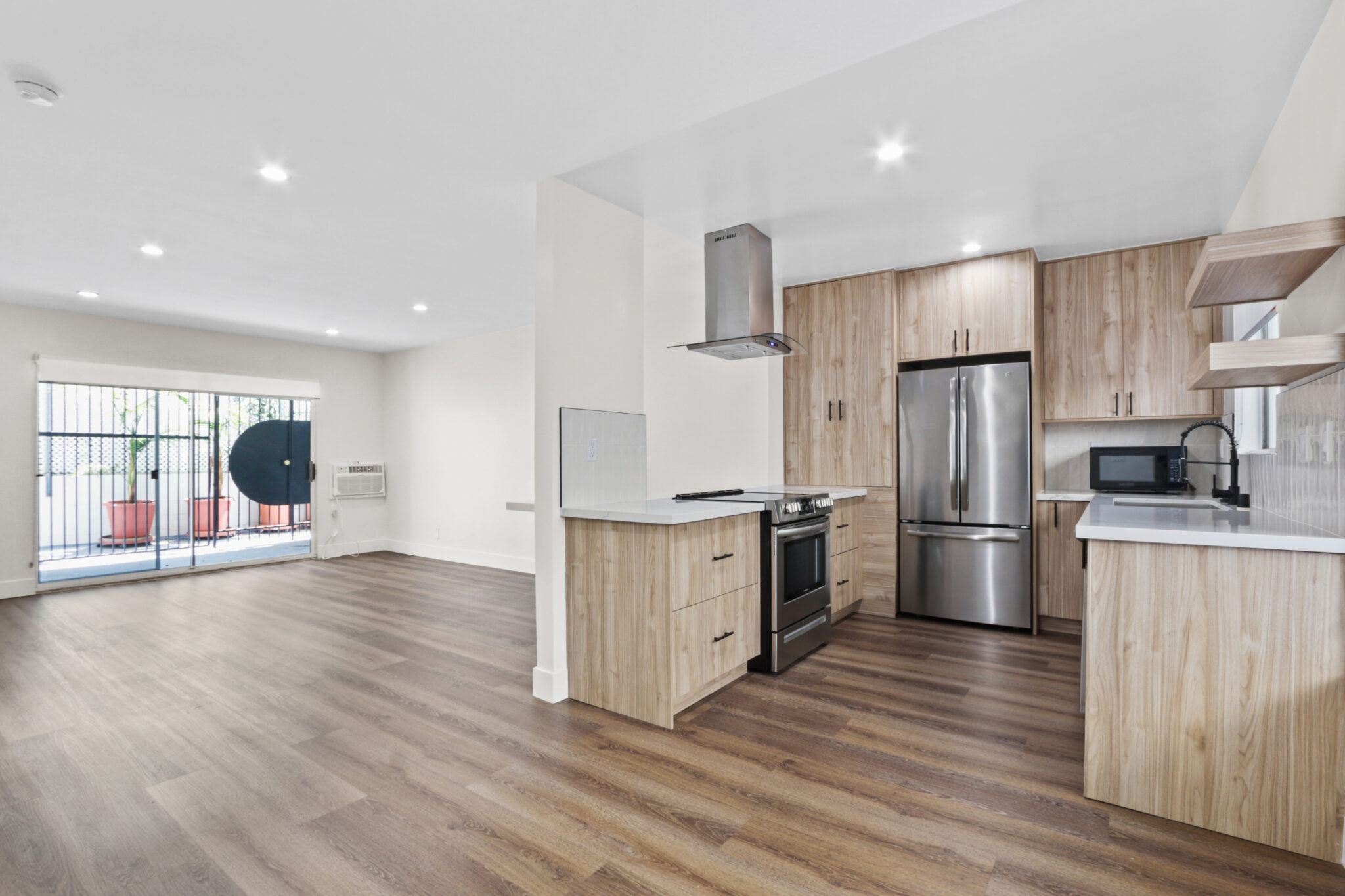 1264 North Sweetzer Building Photo 2