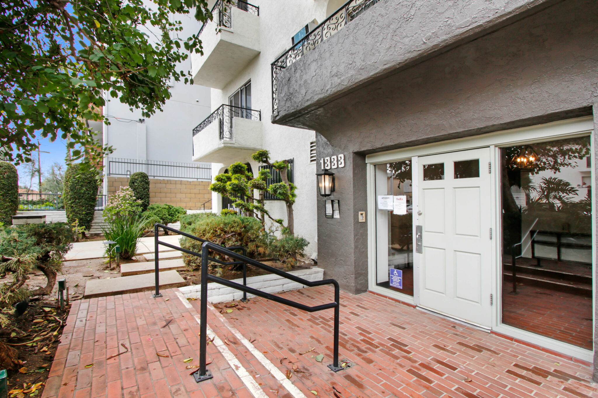 1333 North Martel Building Photo 2