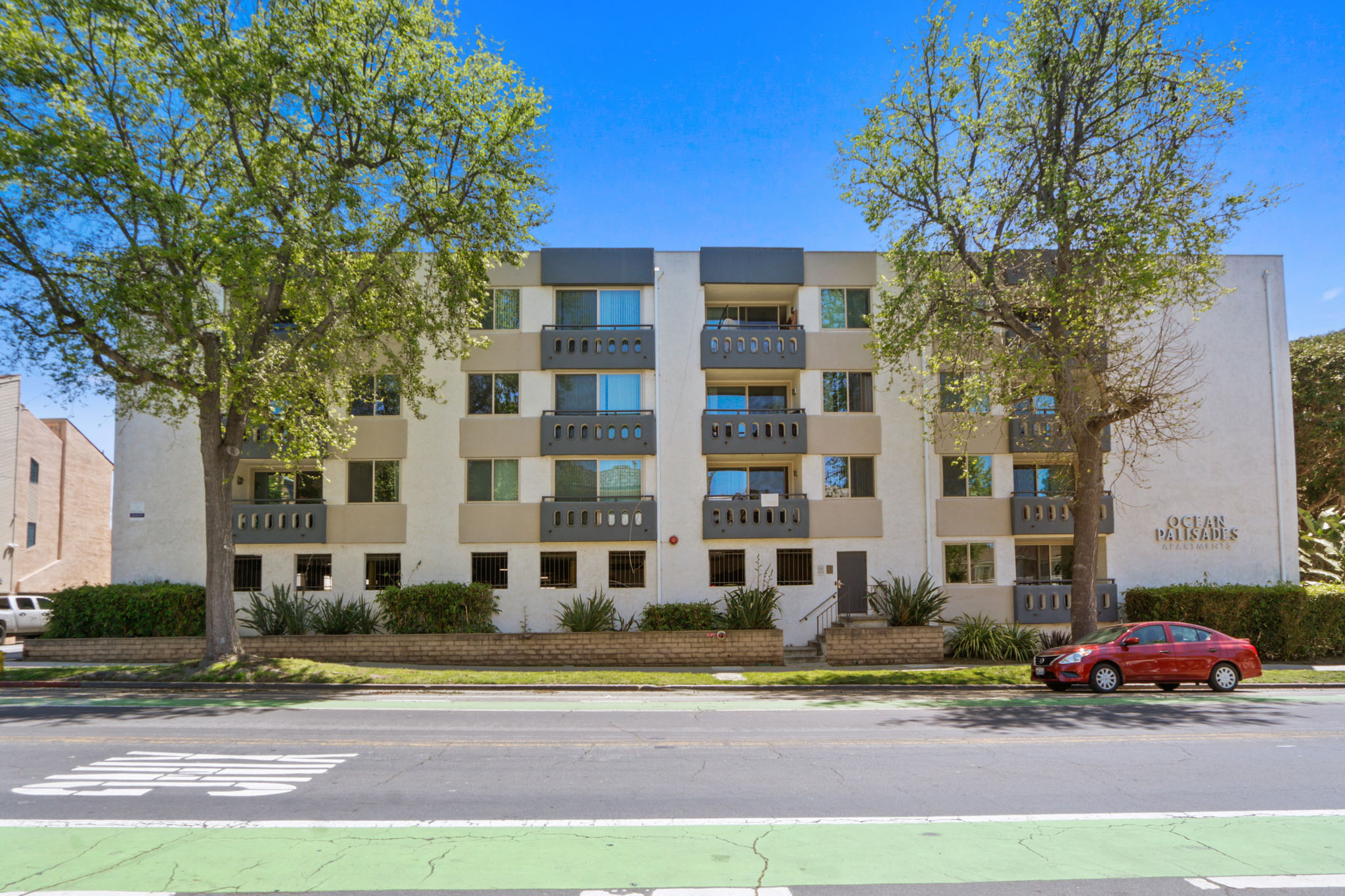 801 2nd Street Building Photo 1